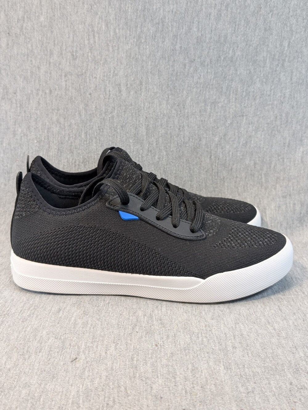 Vessi Weekend Waterproof Sneakers Women's 8 Black White - Picture 5 of 12